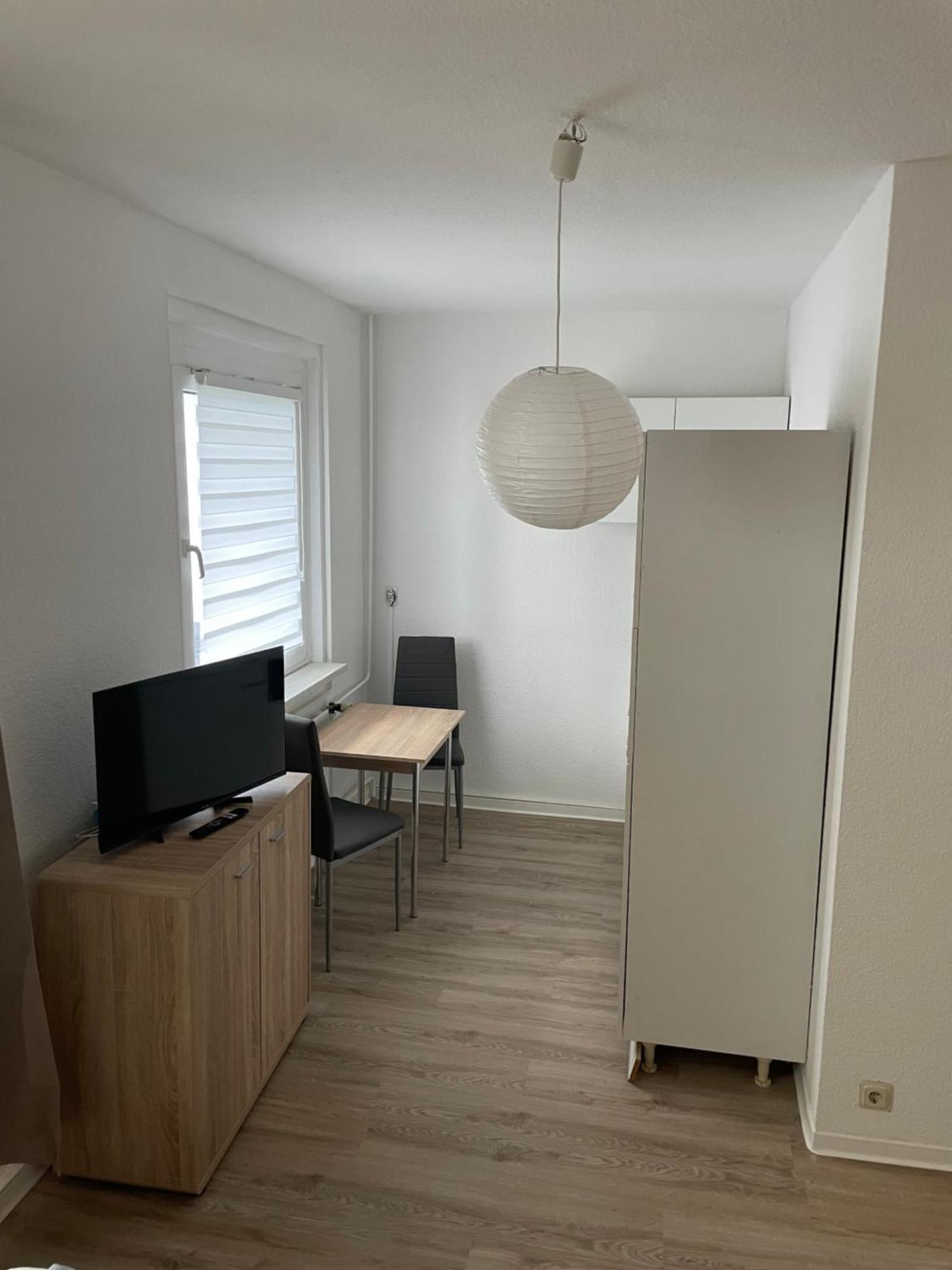 Max Appartements Neubrandenburg Bagian luar foto