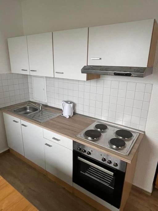 Max Appartements Neubrandenburg Bagian luar foto